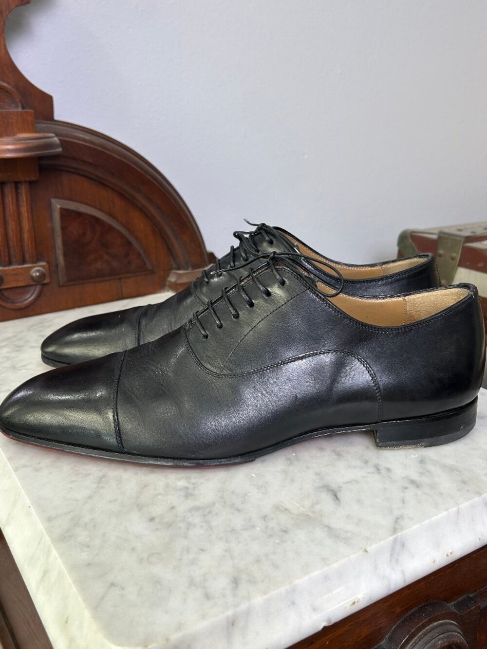 Christian Louboutin Greggo Black Leather Oxfords size 42